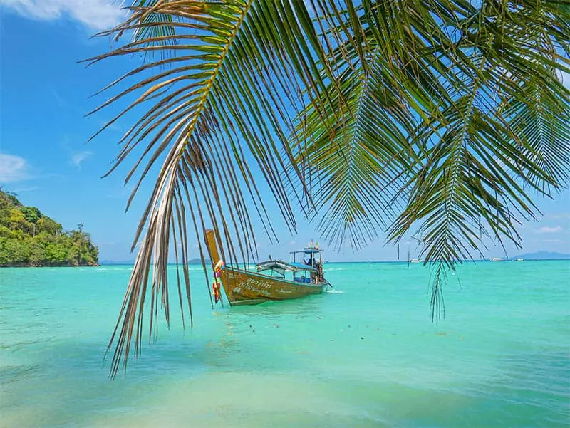 Đảo Koh Phi Phi Don, một trong những điểm đến tuyệt vời ở Thái Lan