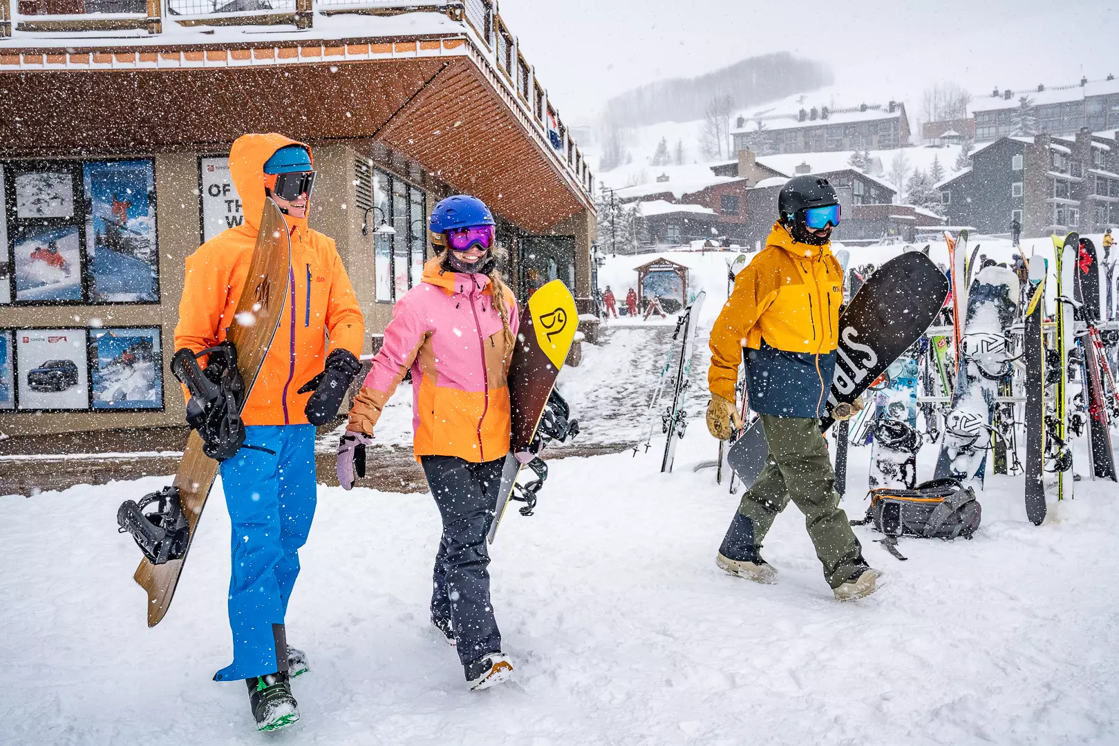 The Best Snowboard Pants Of 2024 1705395378.webp