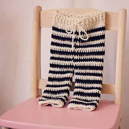 Crochet Striped Baby Easy Pants Pattern by Mon Petit Violon