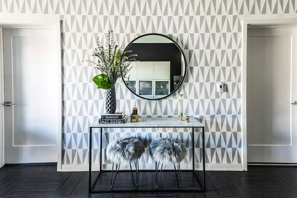Modern eclectic decor with geometric patterns by Decorilla designer, Mladen C.