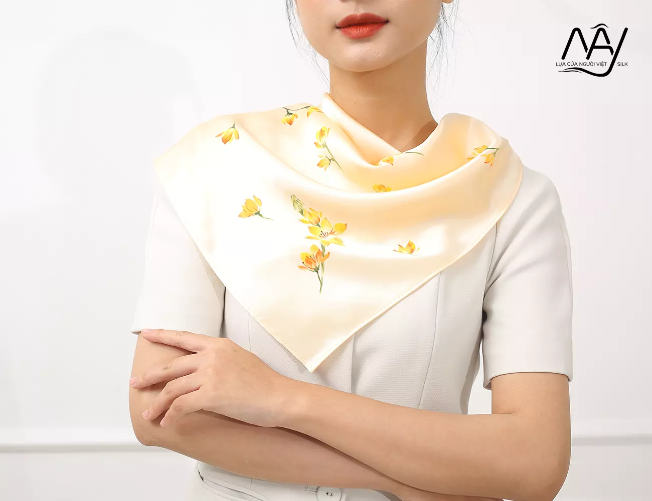 Premium Silk Scarf - Beige Swan Flower