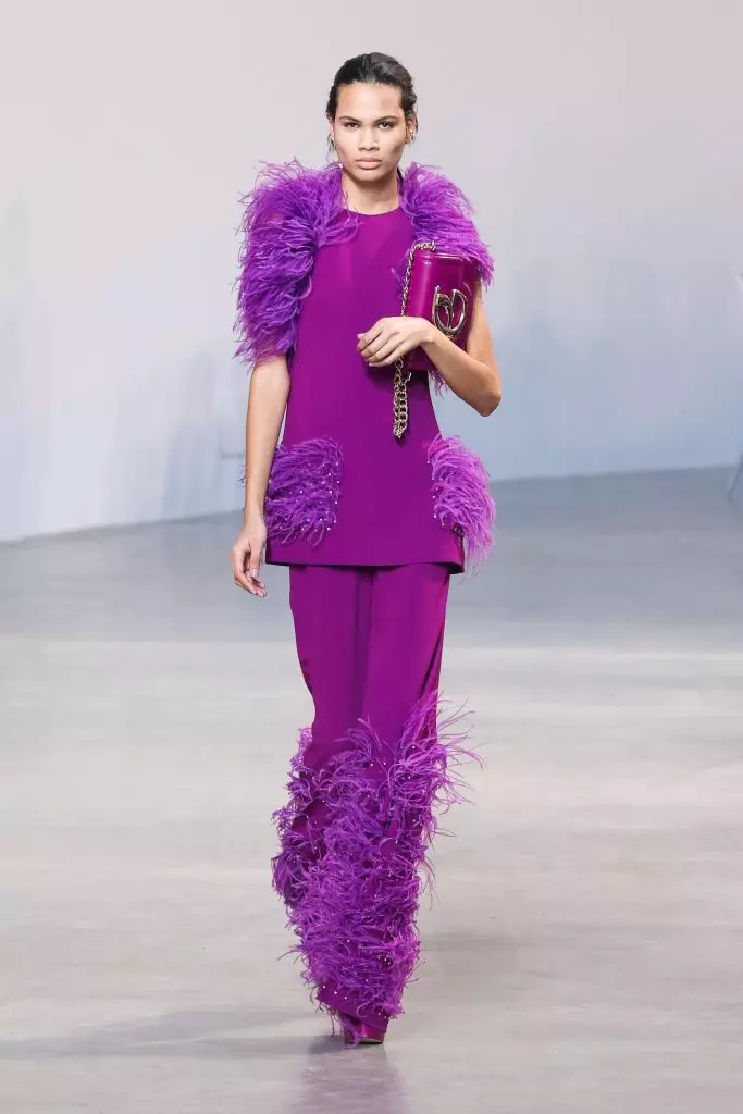Elie Saab Womenswear Fall/Winter 2022-2023 show during Paris Fashion Week