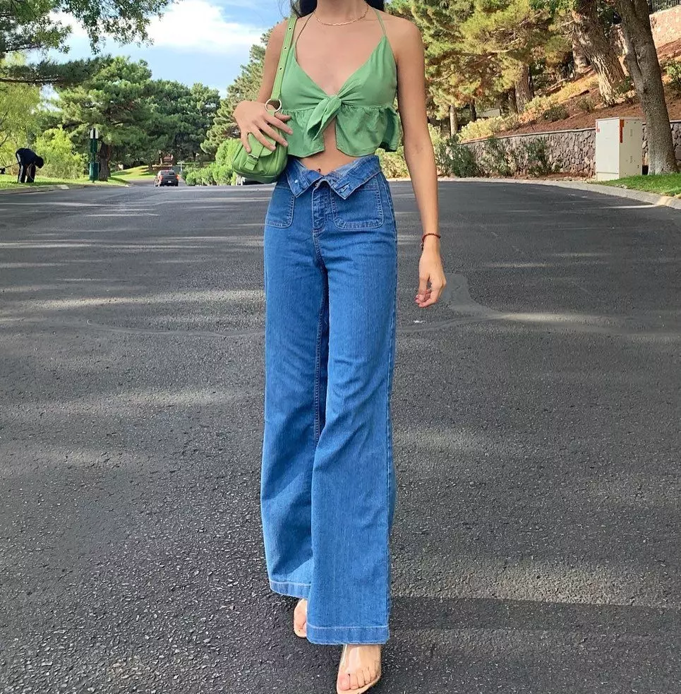 Celebrities like Bella Hadid and Kendall Jenner have popularized the unbuttoned pants trend